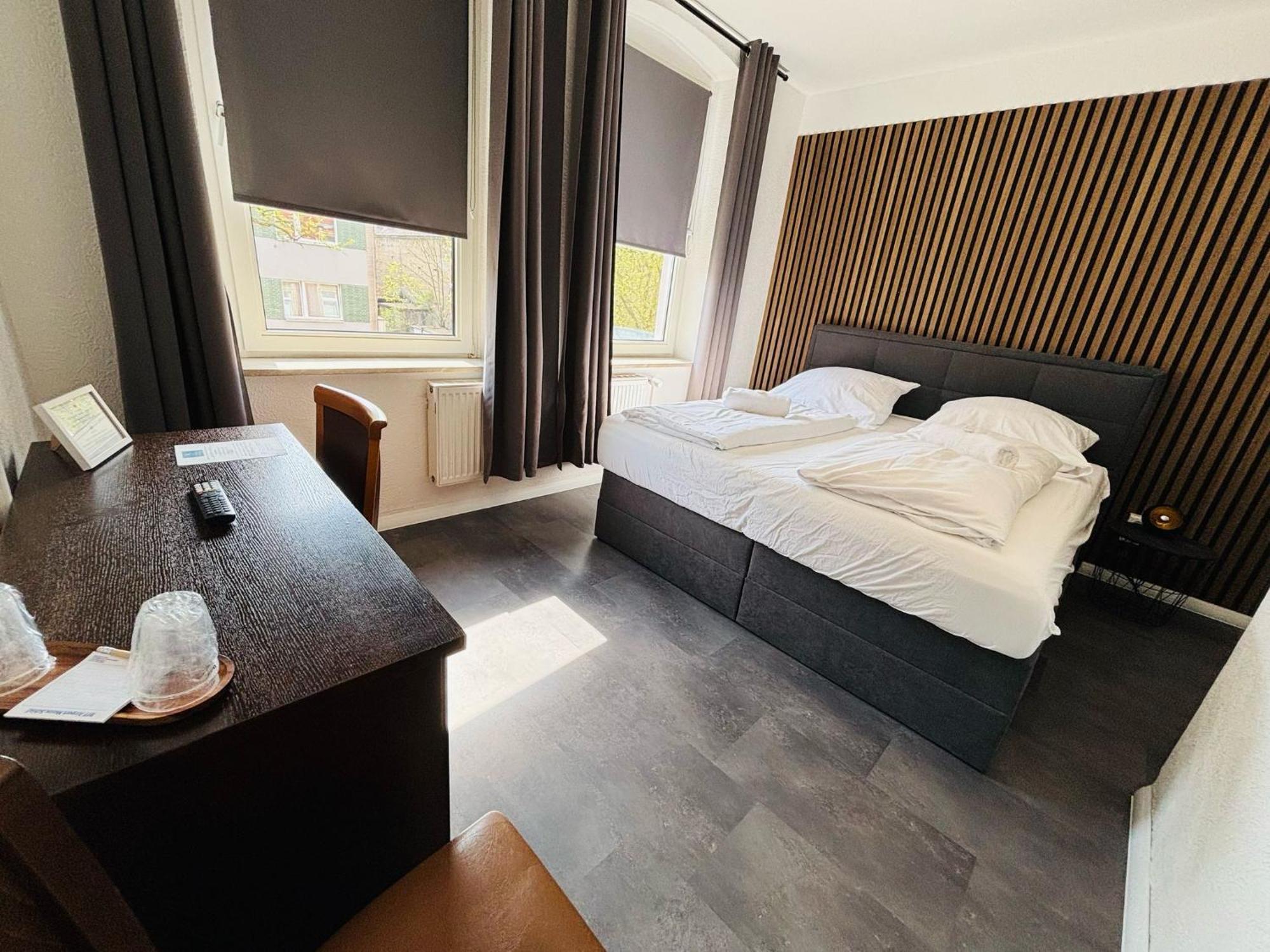 Bff Airport Messe Schlaf - Bed & Breakfast